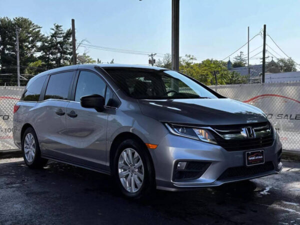 2019-honda-odyssey-lx-4dr-mini-van (1)