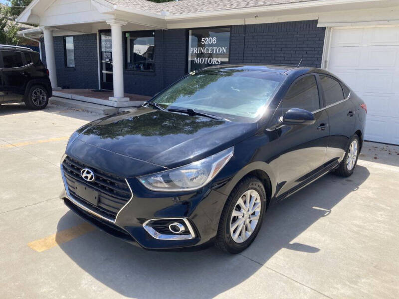2019-hyundai-accent-se-4dr-sedan-6a (2)
