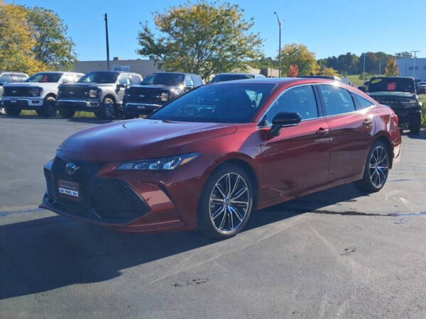 2019-toyota-avalon-xse-4dr-sedan (1)