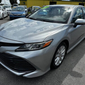 2019 Toyota Camry LE 4dr Sedan