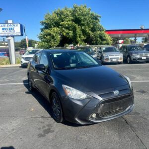 2019-toyota-yaris-l-4dr-sedan-6a (1)