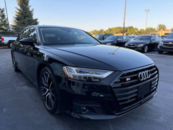 2020-audi-s8-4-0t-quattro-awd-4dr-sedan (6)