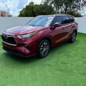 2020-toyota-highlander-xle-4dr-suv (2)