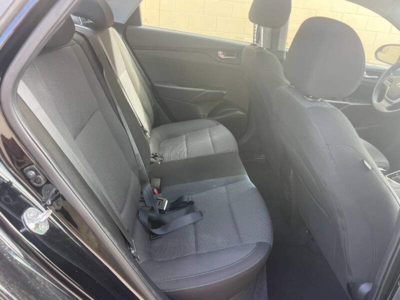 2020-hyundai-accent-se-4dr-sedan-cvt (10)