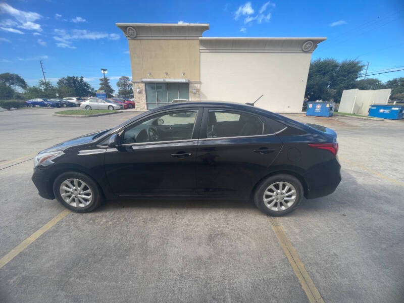 2020-hyundai-accent-se-4dr-sedan-cvt (6)