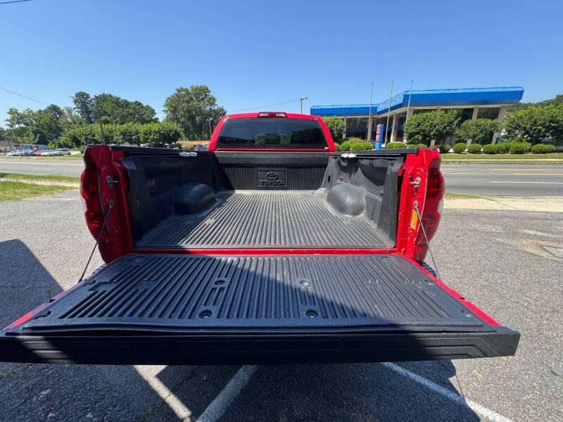 2015-toyota-tundra-sr-4×4-4dr-double-cab-pickup-sb-4-6l-v8 (10)