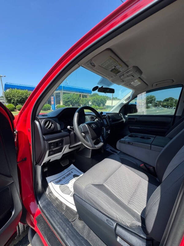 2015-toyota-tundra-sr-4×4-4dr-double-cab-pickup-sb-4-6l-v8 (7)